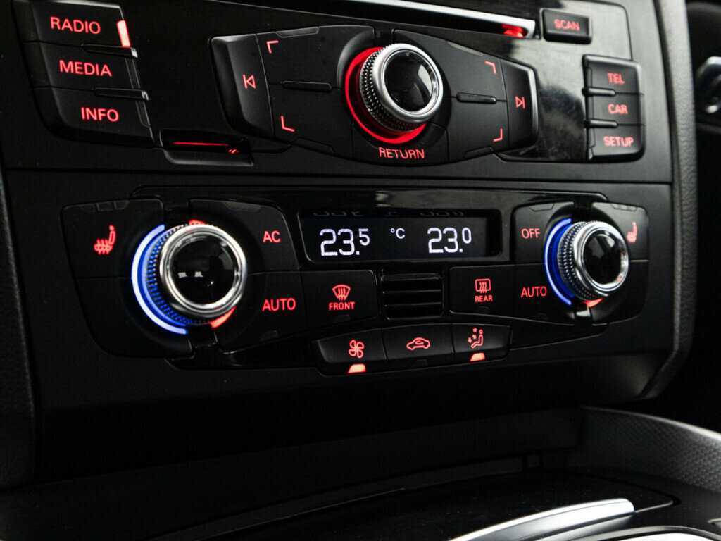 Ауди К5 б/у, 2012, Автоматическая. Фото: #14