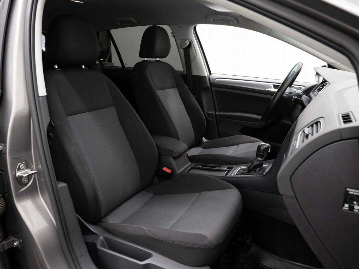 Volkswagen Golf б/у, 2013, Роботизированная. Фото: #13