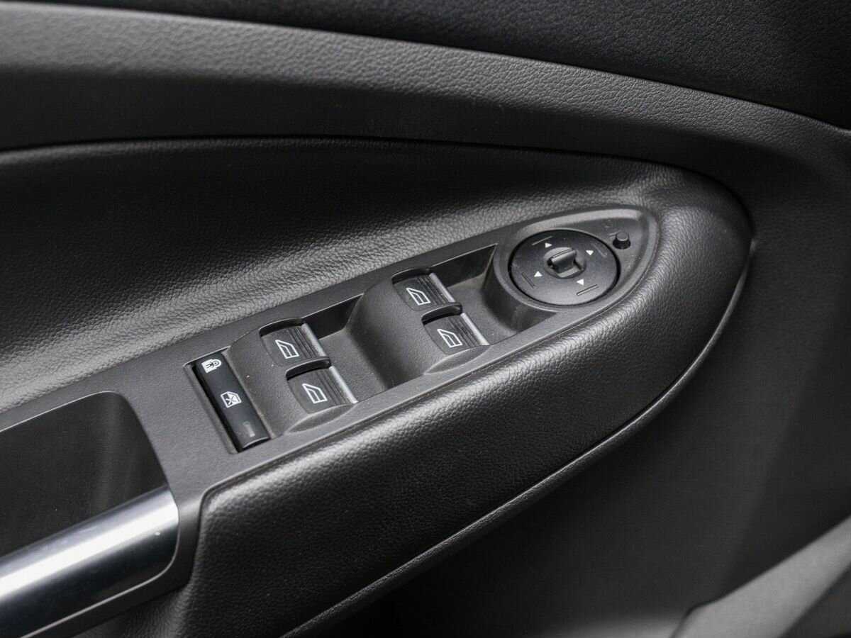 Форд Куга б/у, 2015, Автоматическая. Фото: #12