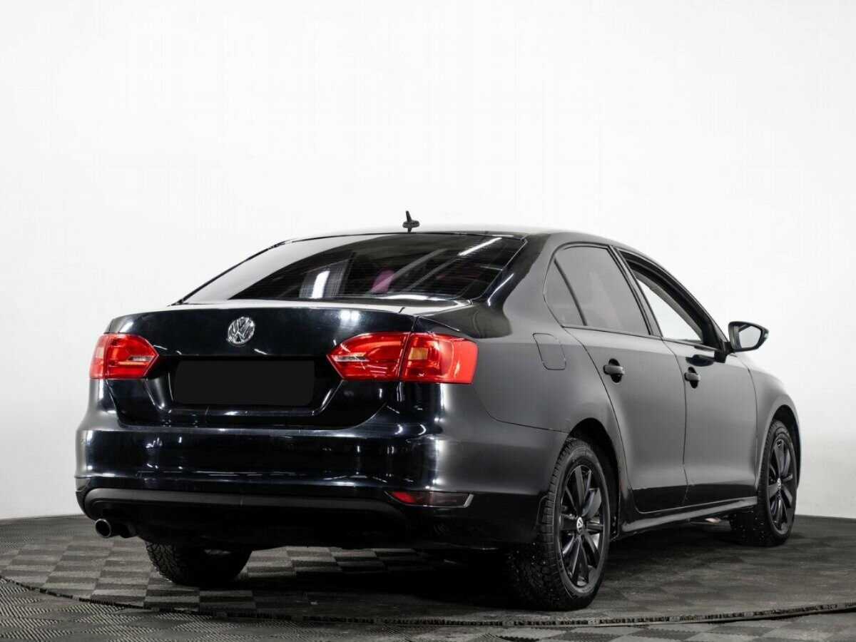Volkswagen Jetta б/у, 2013, Механическая. Фото: #3