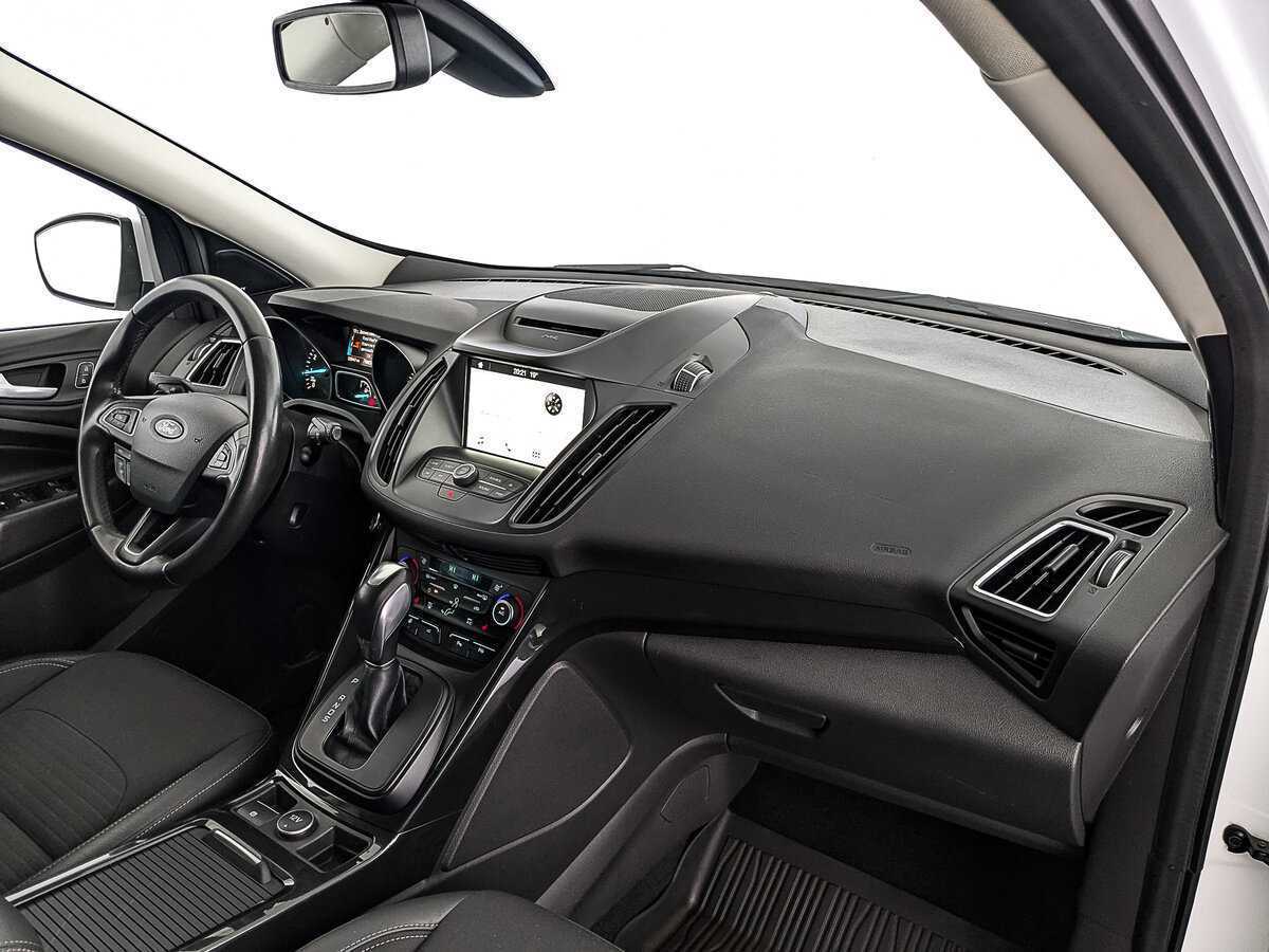 Форд Куга б/у, 2018, Автоматическая. Фото: #12