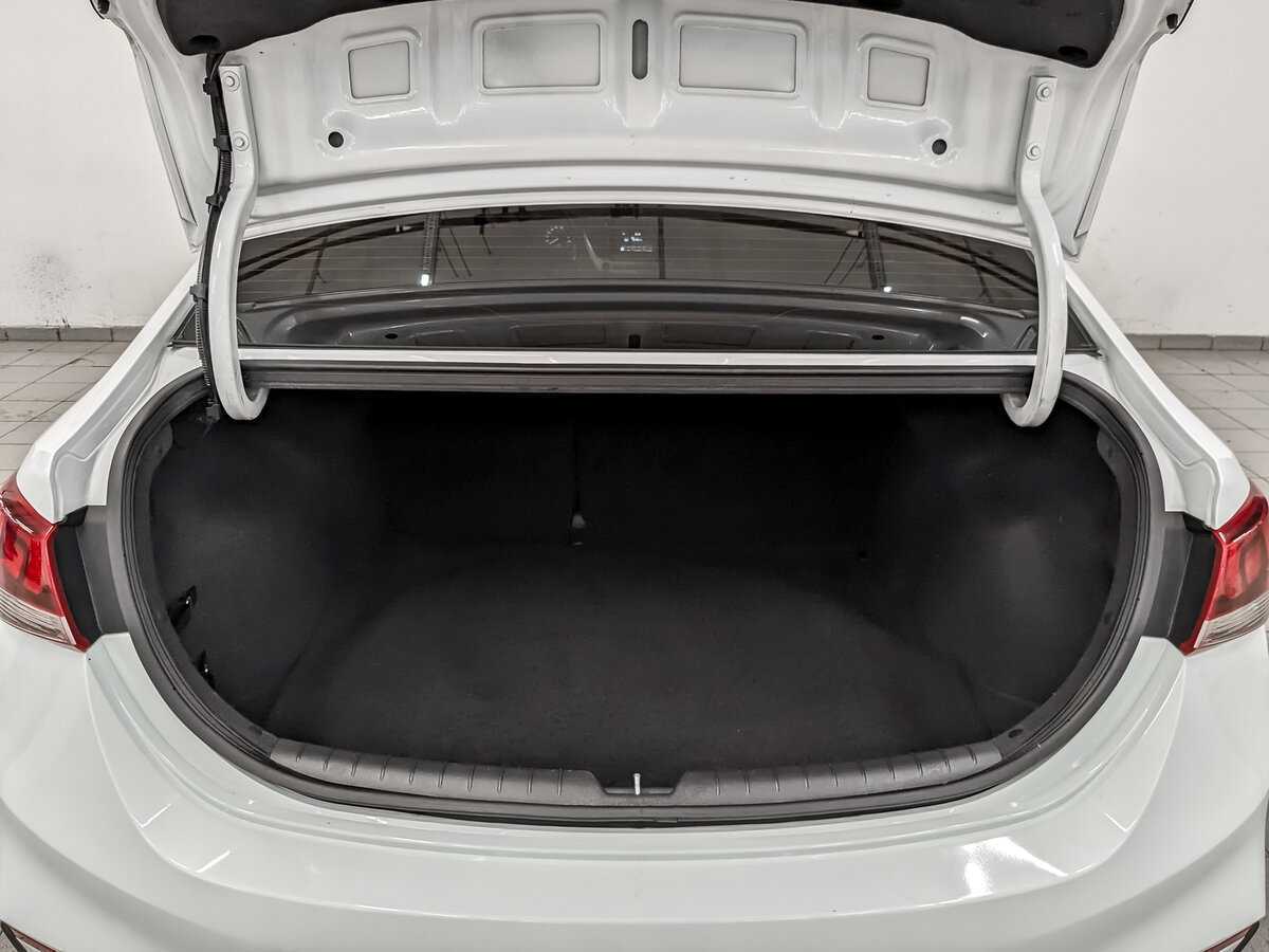 Хендай Солярис б/у, 2017, Автоматическая. Фото: #9