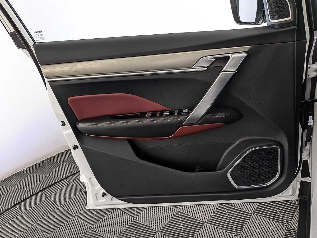 Джили Кулрэй б/у, 2023, Роботизированная. Фото: #18