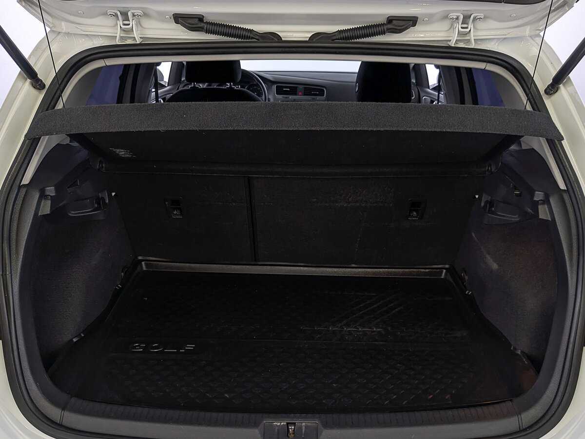 Volkswagen Golf б/у, 2014, Механическая. Фото: #9