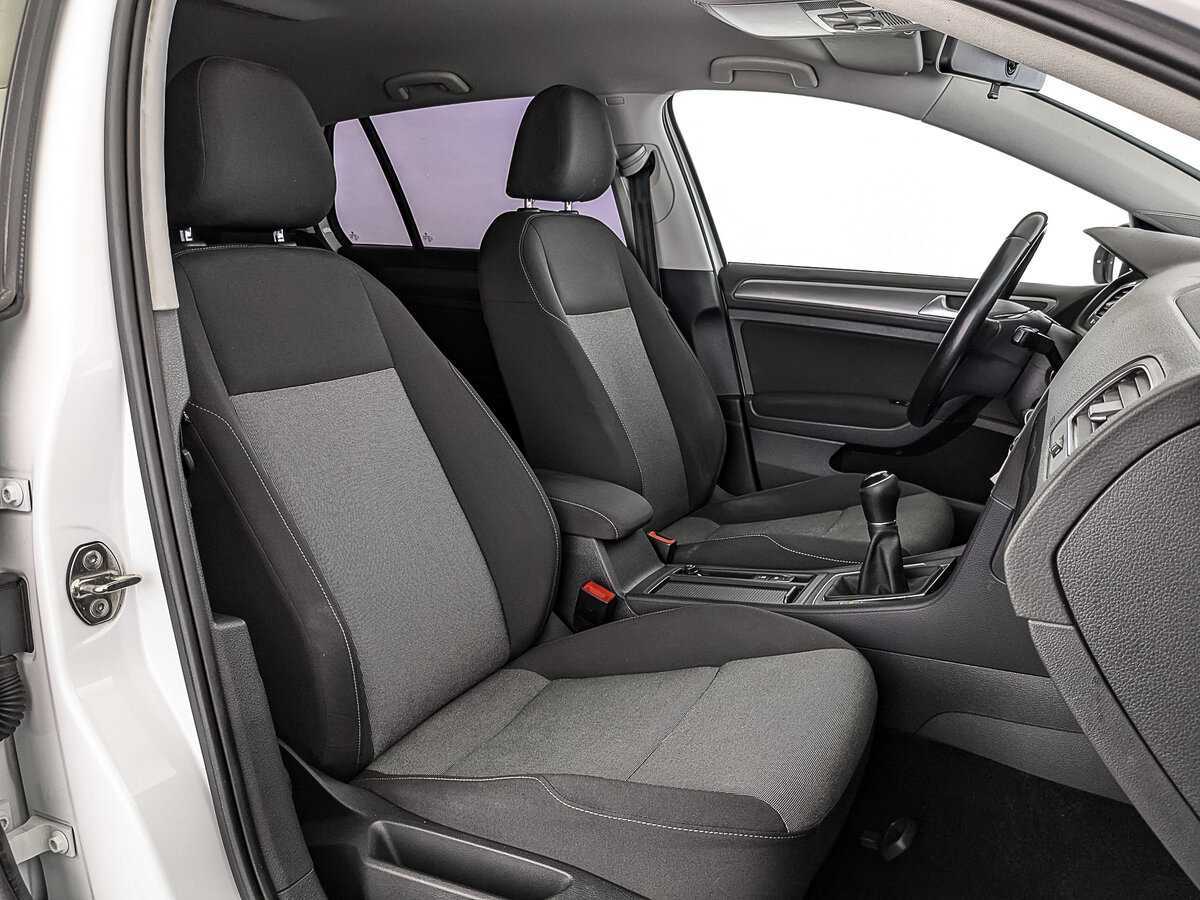 Volkswagen Golf б/у, 2014, Механическая. Фото: #23