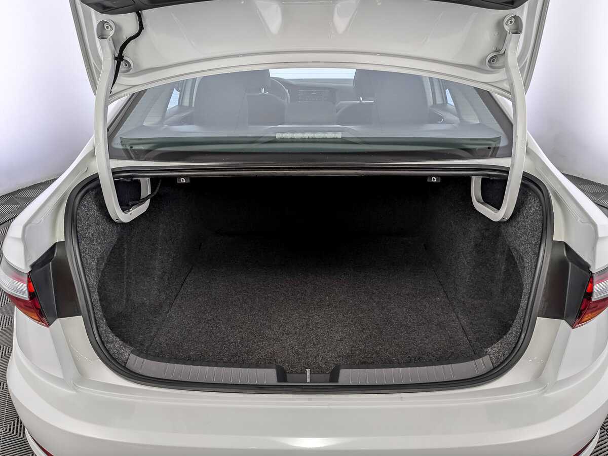 Volkswagen Jetta б/у, 2020, Автоматическая. Фото: #9