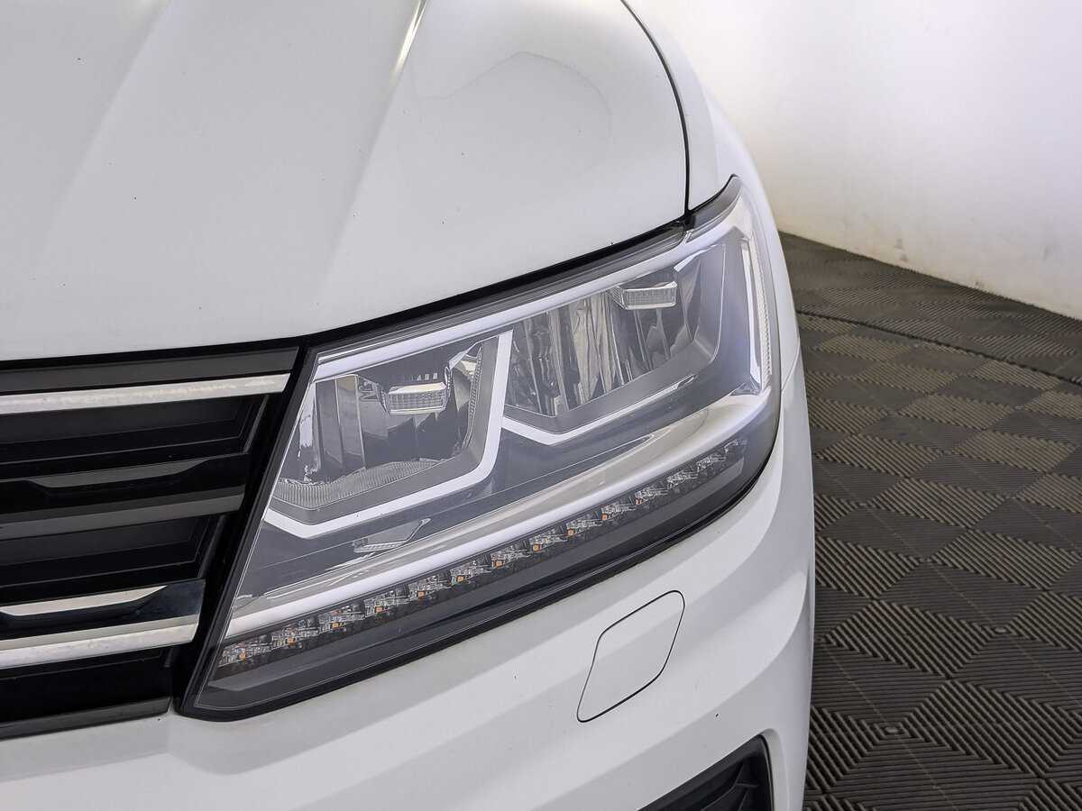 Volkswagen Tiguan б/у, 2018, Роботизированная. Фото: #10