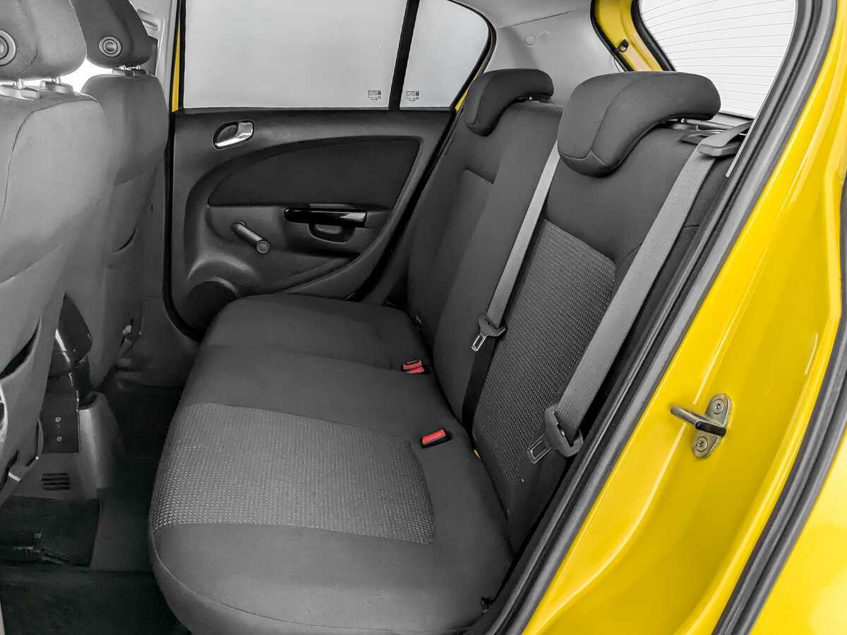 Опель Корса б/у, 2013, Роботизированная. Фото: #11