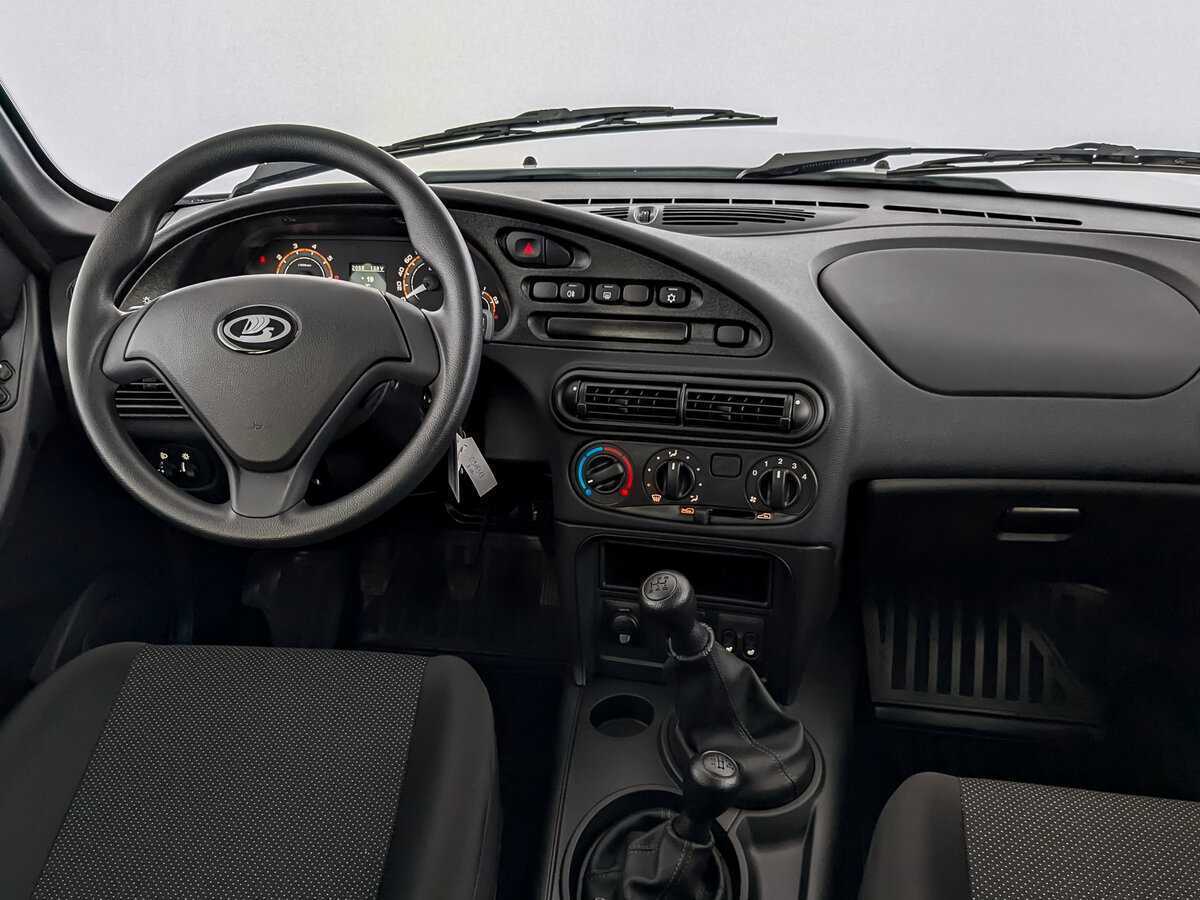 Lada (ВАЗ) Niva б/у, 2024, Механическая. Фото: #25