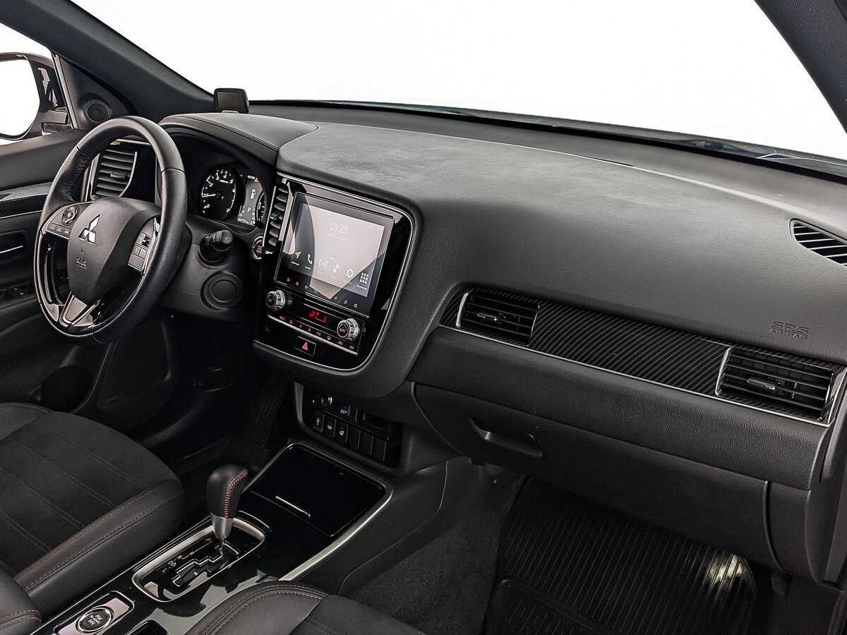 Митсубиши Оутлэндер б/у, 2022, Вариатор. Фото: #12