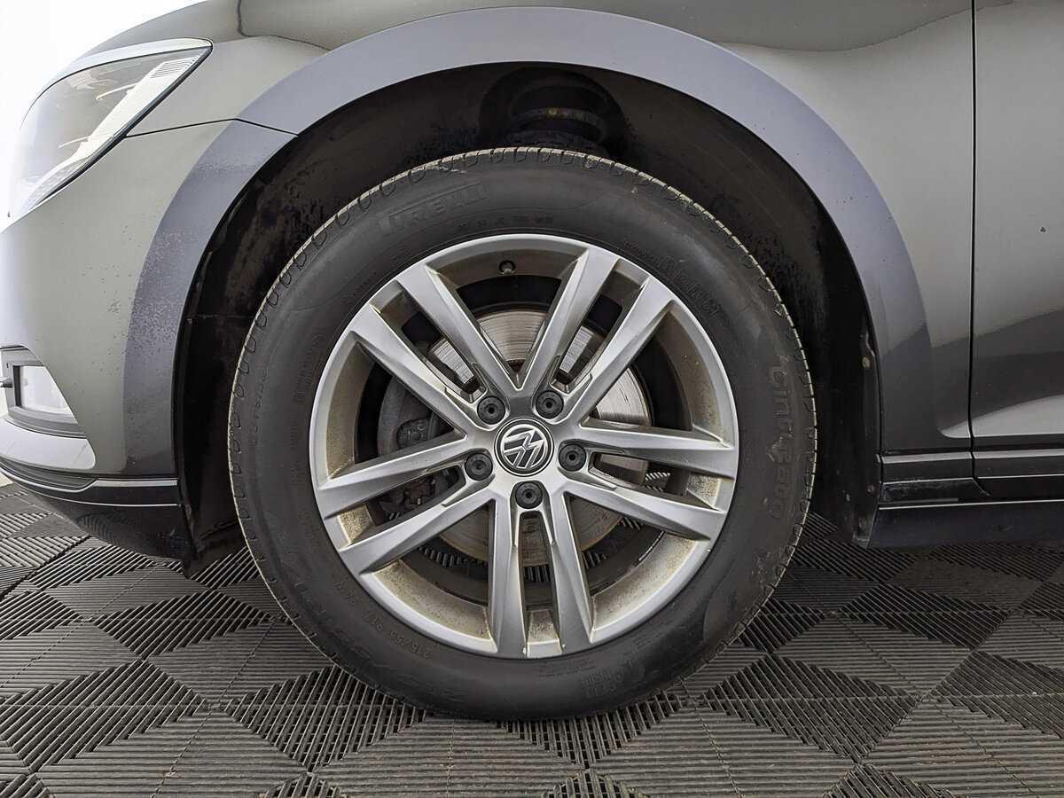 Фольксваген Пассат б/у, 2019, Роботизированная. Фото: #11