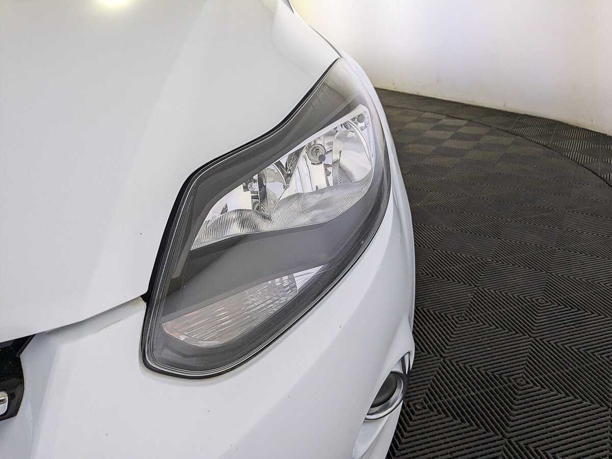 Форд Фокус б/у, 2014, Роботизированная. Фото: #10