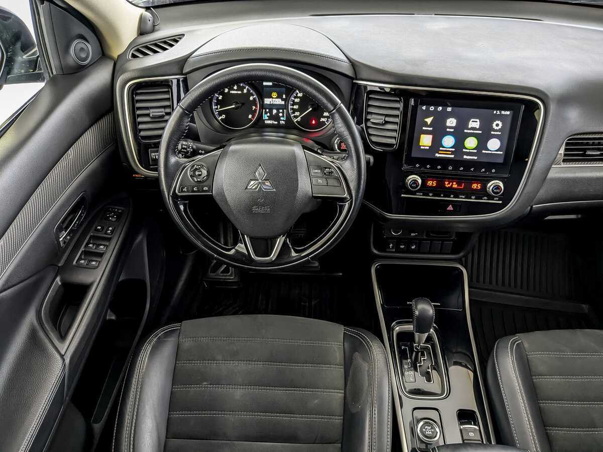 Митсубиши Оутлэндер б/у, 2021, Вариатор. Фото: #24