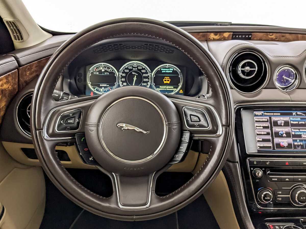 Jaguar XJ б/у, 2012, Автоматическая. Фото: #19