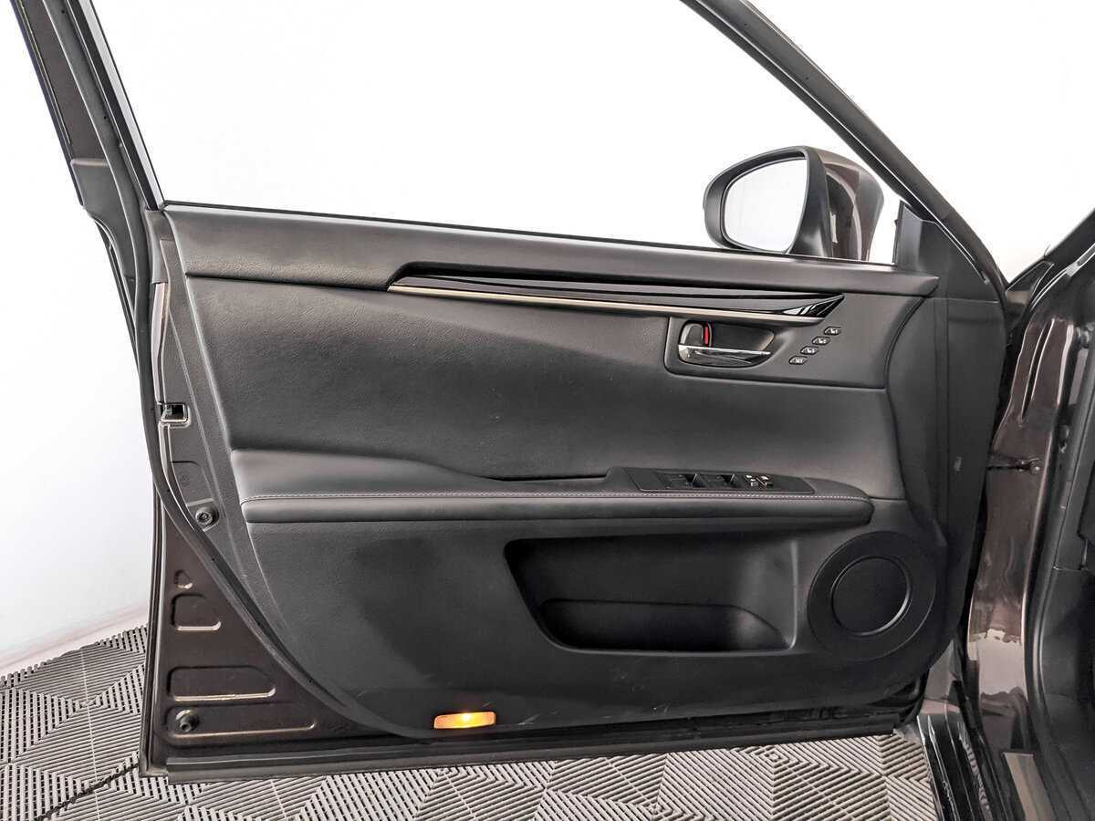 Лексус ЕС б/у, 2015, Автоматическая. Фото: #18