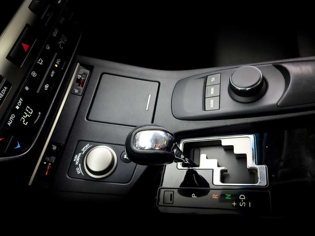 Лексус ЕС б/у, 2015, Автоматическая. Фото: #26