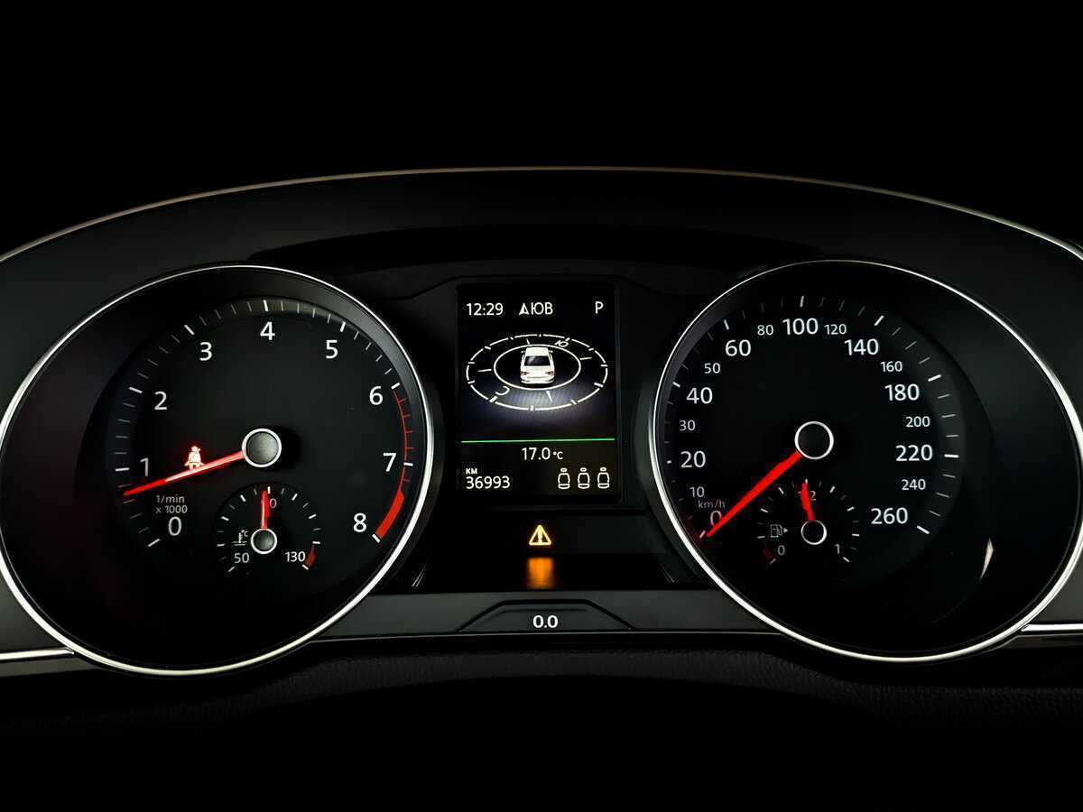 Фольксваген Пассат б/у, 2021, Роботизированная. Фото: #12