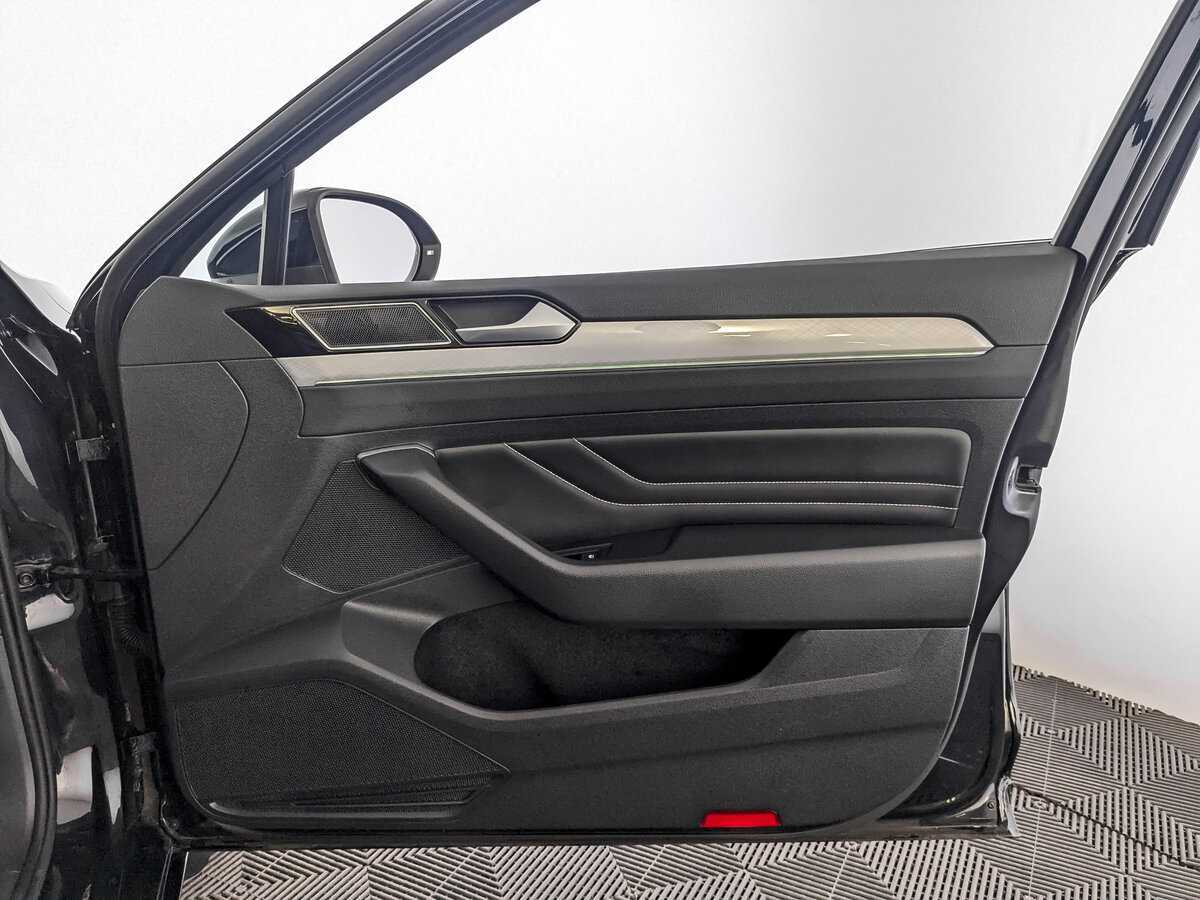 Фольксваген Пассат б/у, 2021, Роботизированная. Фото: #24