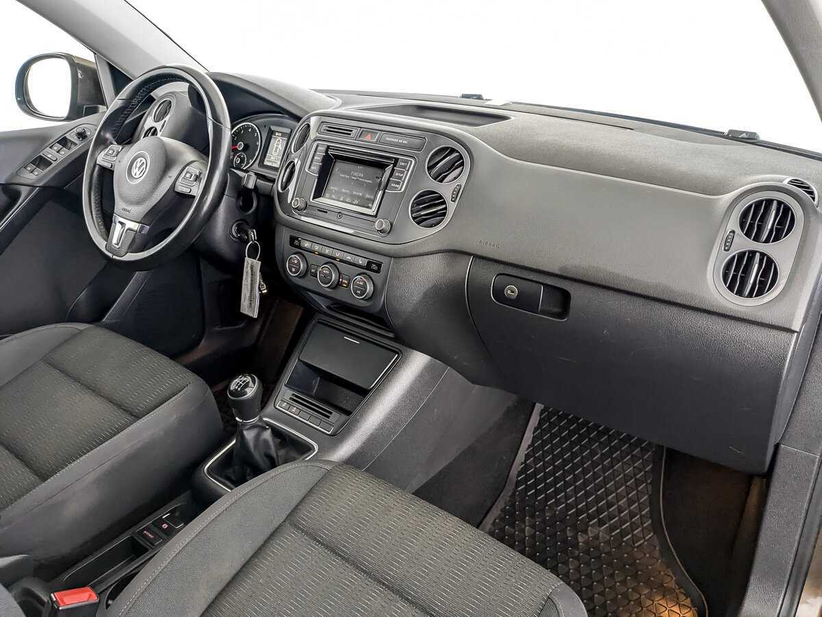 Volkswagen Tiguan б/у, 2016, Механическая. Фото: #10