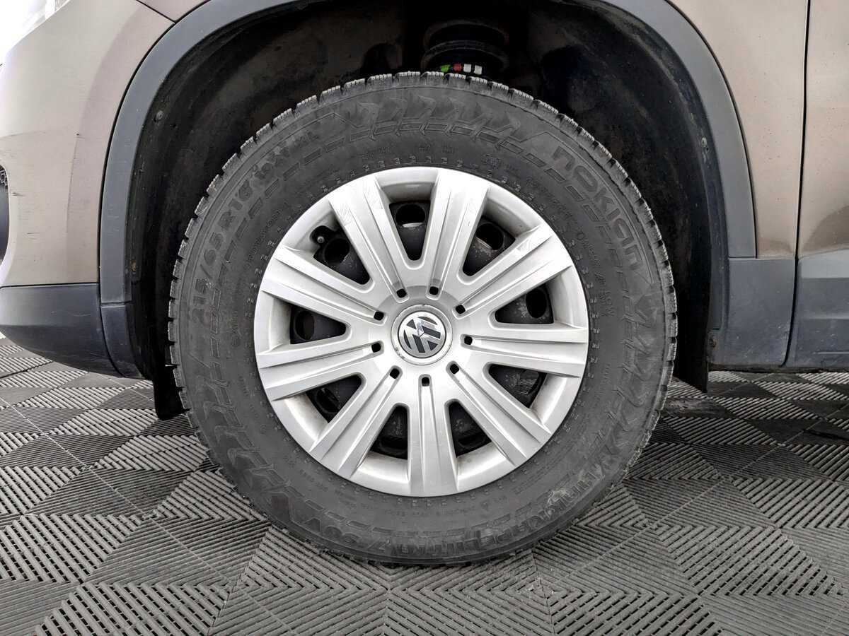 Volkswagen Tiguan б/у, 2016, Механическая. Фото: #17