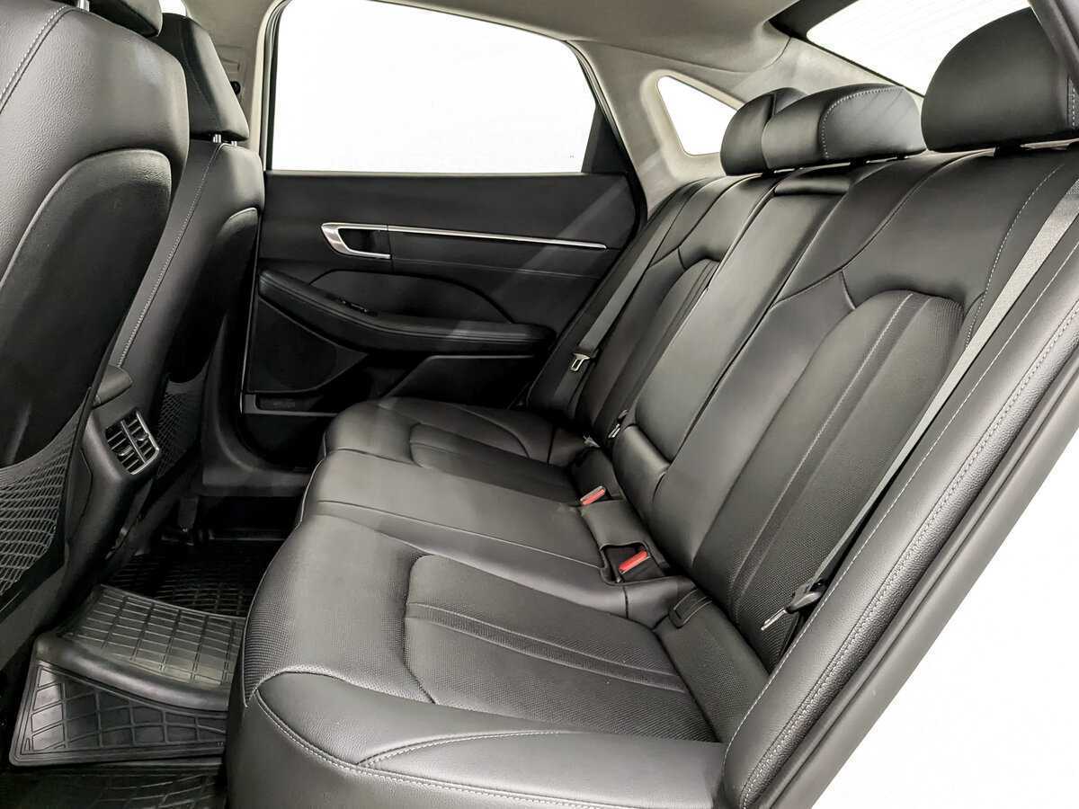 Hyundai Sonata б/у, 2022, Автоматическая. Фото: #11