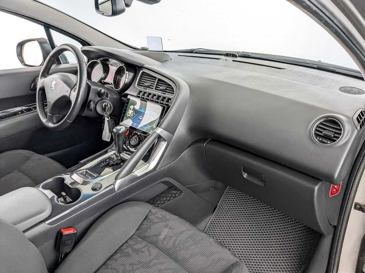 Пежо 3008 б/у, 2012, Автоматическая. Фото: #10