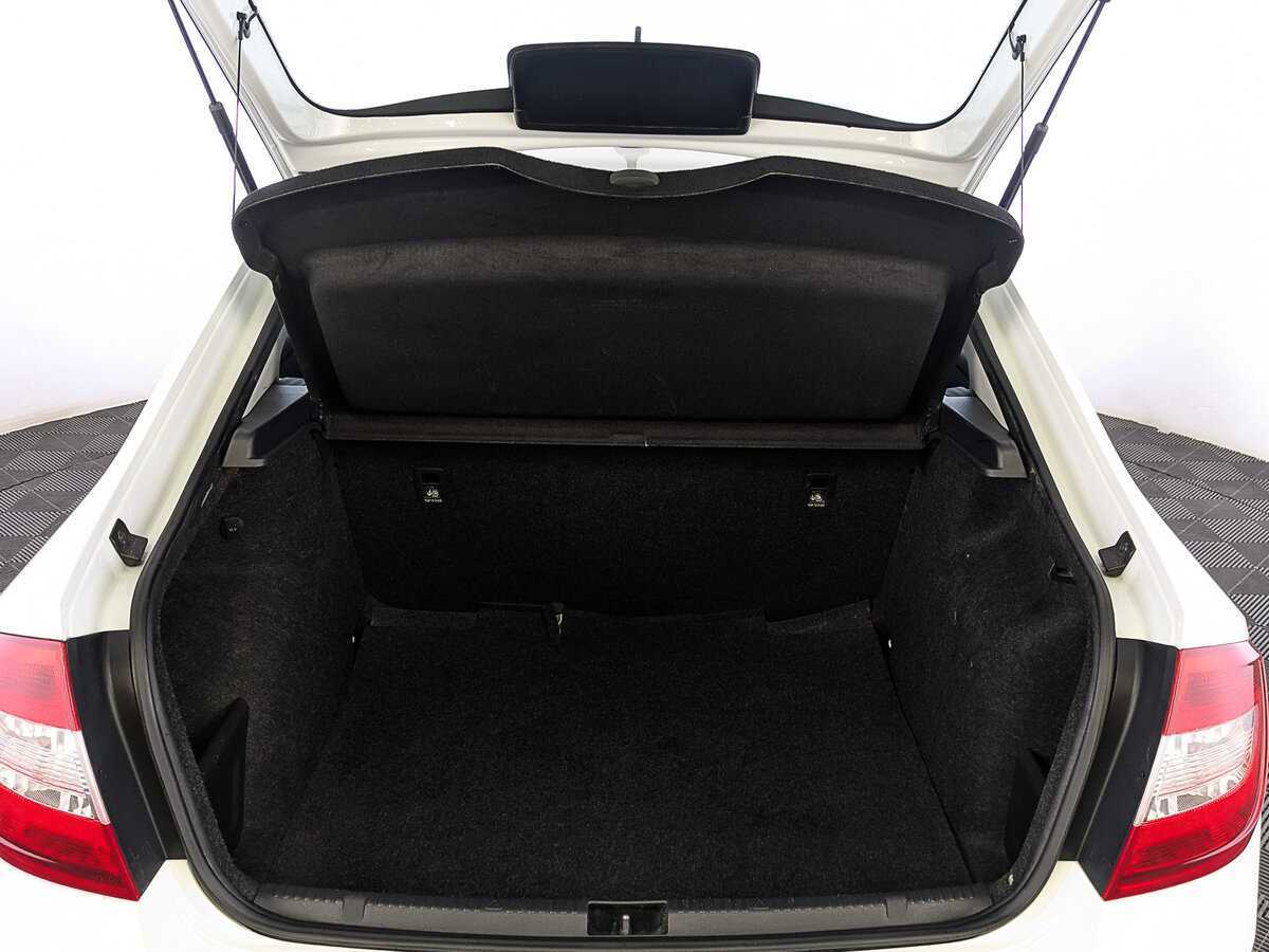 Шкода Рапид б/у, 2017, Механическая. Фото: #9