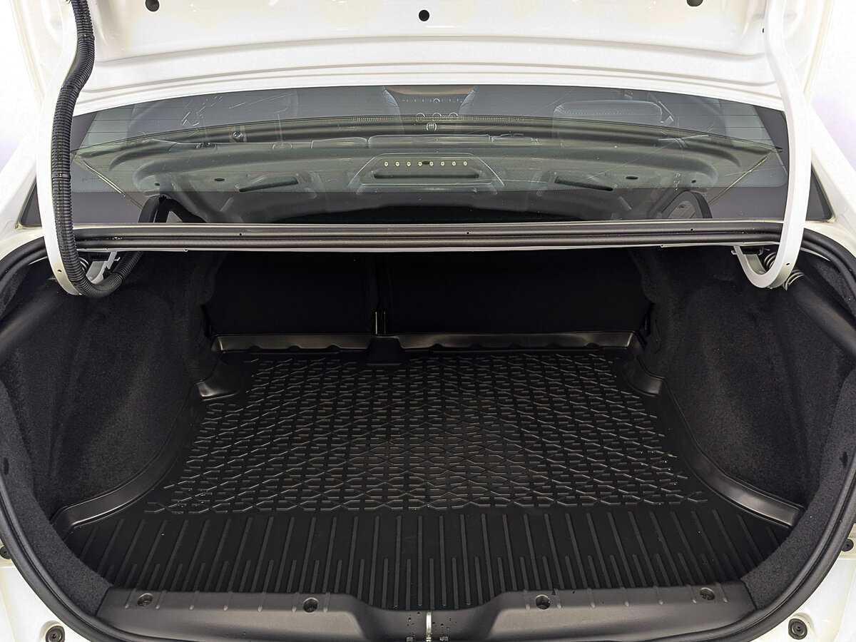 Lada (ВАЗ) Vesta б/у, 2024, Механическая. Фото: #9