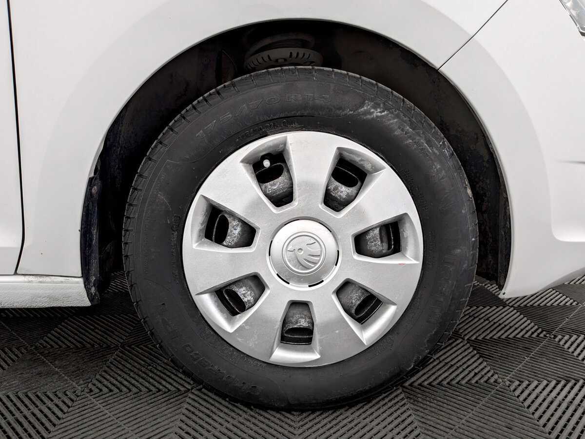 Шкода Рапид б/у, 2017, Механическая. Фото: #17