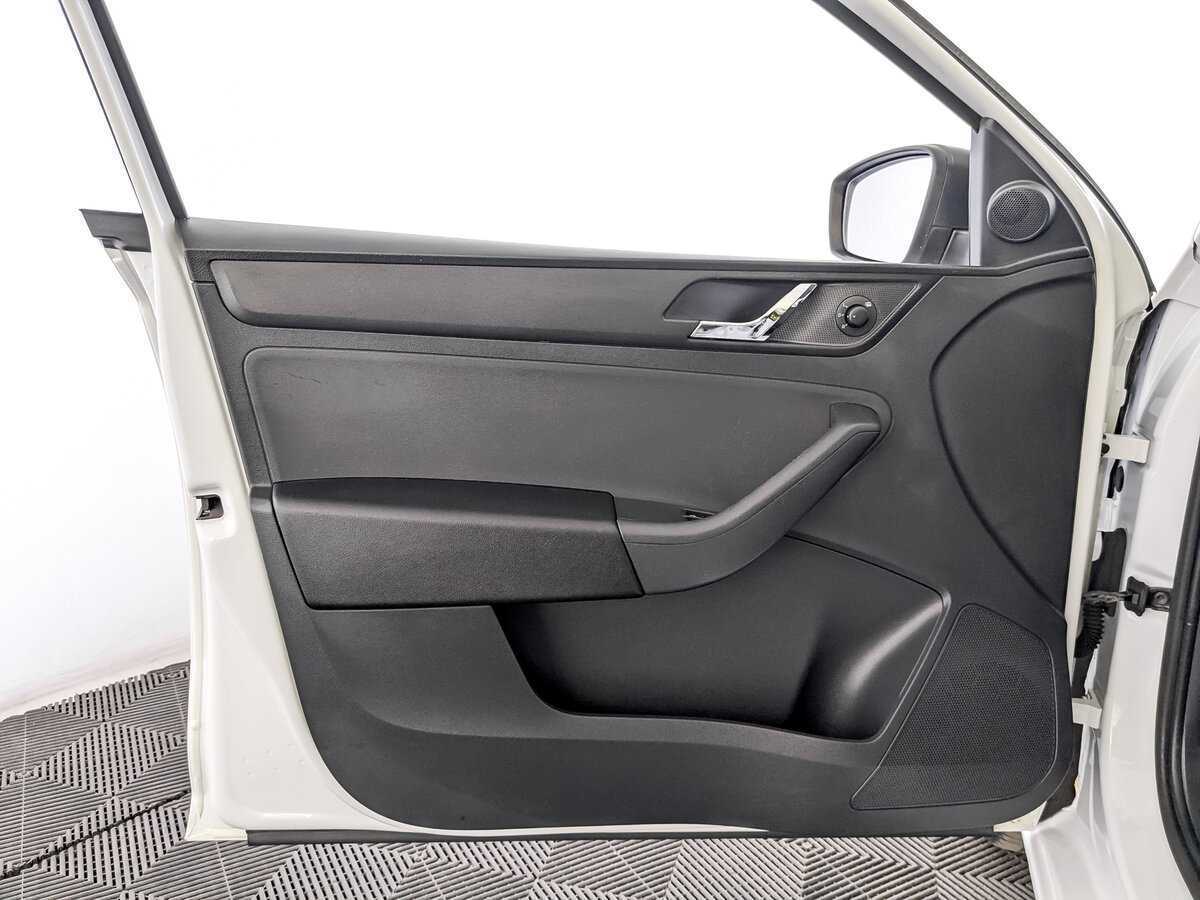 Шкода Рапид б/у, 2017, Механическая. Фото: #18