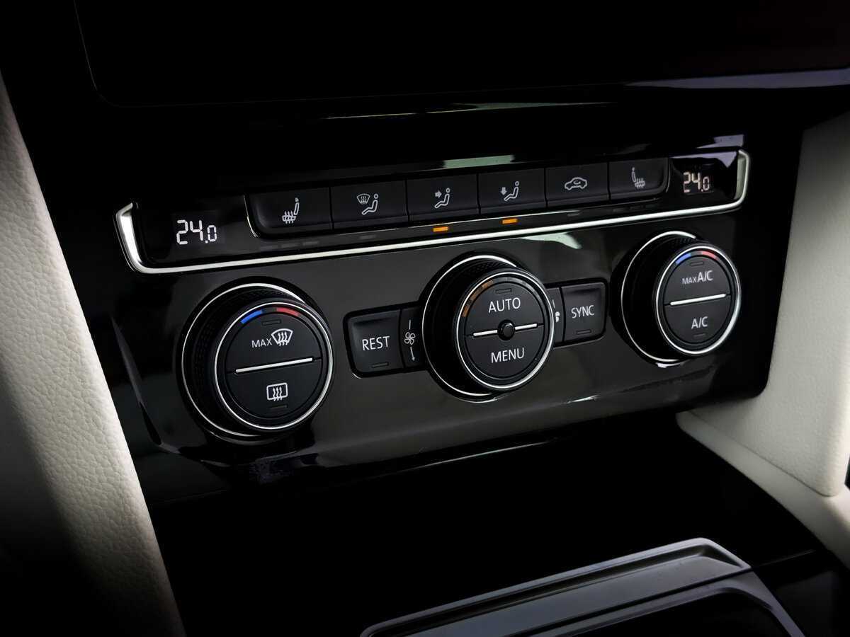 Фольксваген Пассат б/у, 2017, Роботизированная. Фото: #24