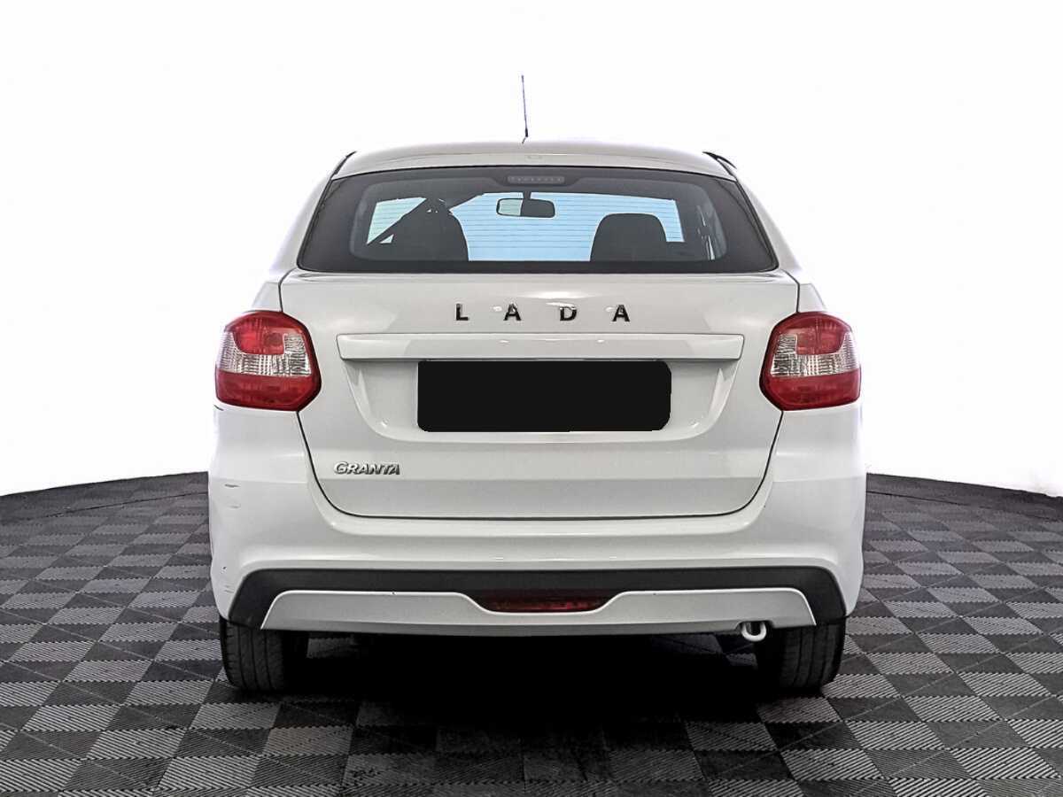 Лада (ВАЗ) Гранта б/у, 2023, Механическая. Фото: #5