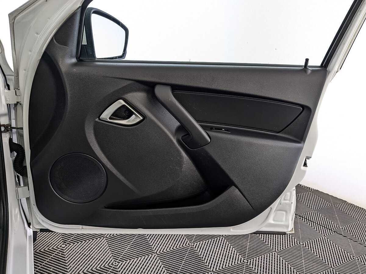 Лада (ВАЗ) Гранта б/у, 2023, Механическая. Фото: #24