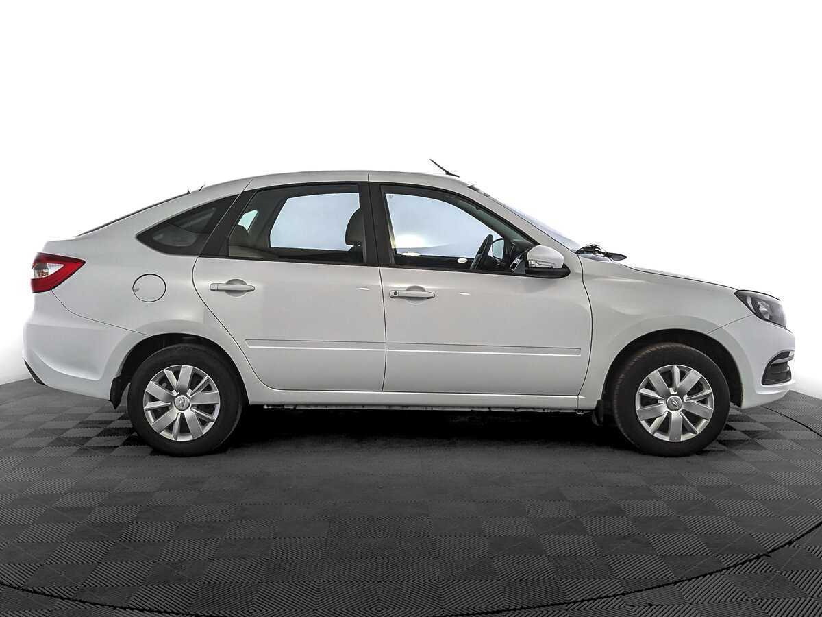 Лада (ВАЗ) Гранта б/у, 2023, Механическая. Фото: #3