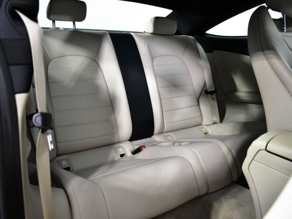 Мерседес-Бенц Ц-Класс б/у, 2019, Автоматическая. Фото: #9