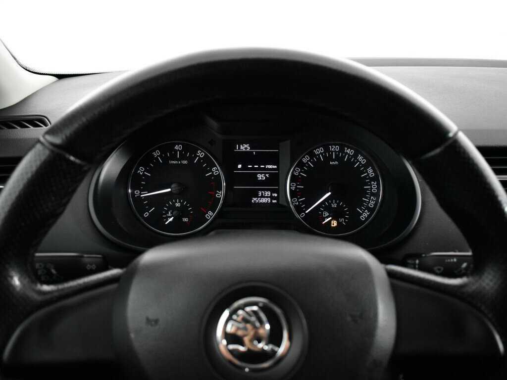 Шкода Октавия б/у, 2014, Механическая. Фото: #10