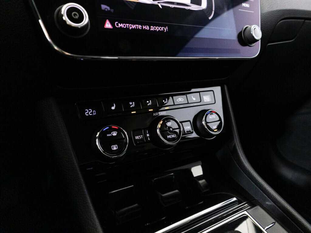 Skoda Superb б/у, 2017, Роботизированная. Фото: #16