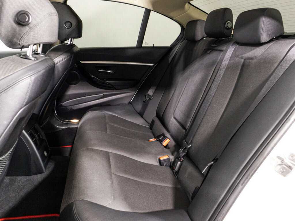 БМВ 3 серии б/у, 2016, Автоматическая. Фото: #9