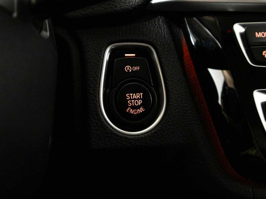 БМВ 3 серии б/у, 2016, Автоматическая. Фото: #15