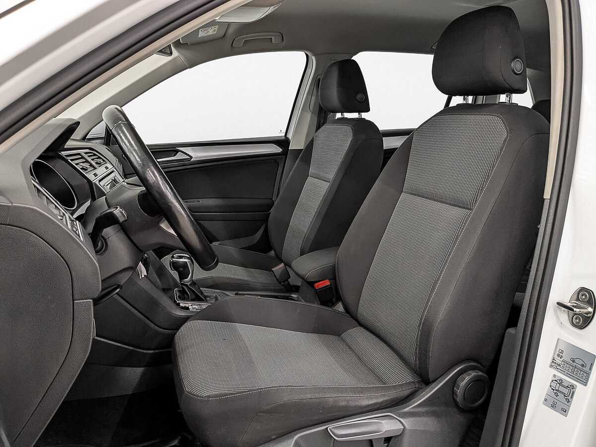 Volkswagen Tiguan б/у, 2021, Роботизированная. Фото: #17