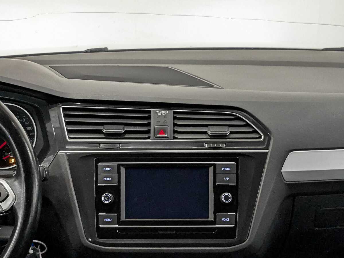 Volkswagen Tiguan б/у, 2021, Роботизированная. Фото: #13