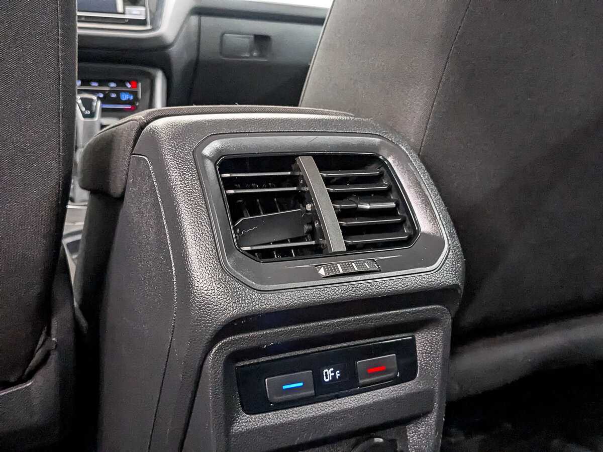 Volkswagen Tiguan б/у, 2021, Роботизированная. Фото: #23