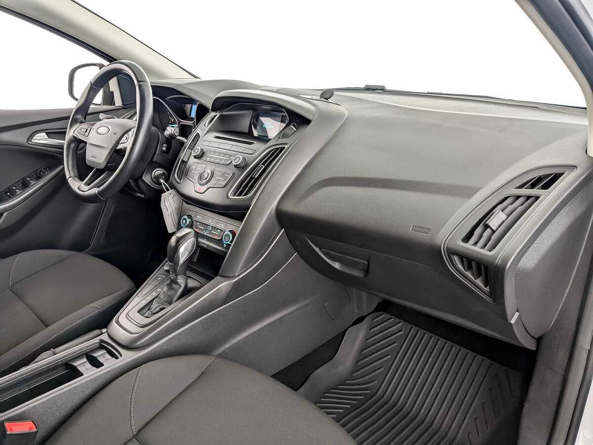 Форд Фокус б/у, 2018, Роботизированная. Фото: #10