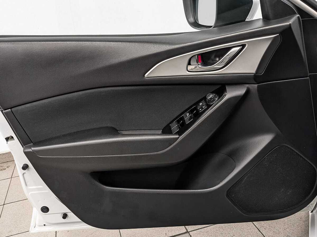 Мазда 3 б/у, 2018, Автоматическая. Фото: #16