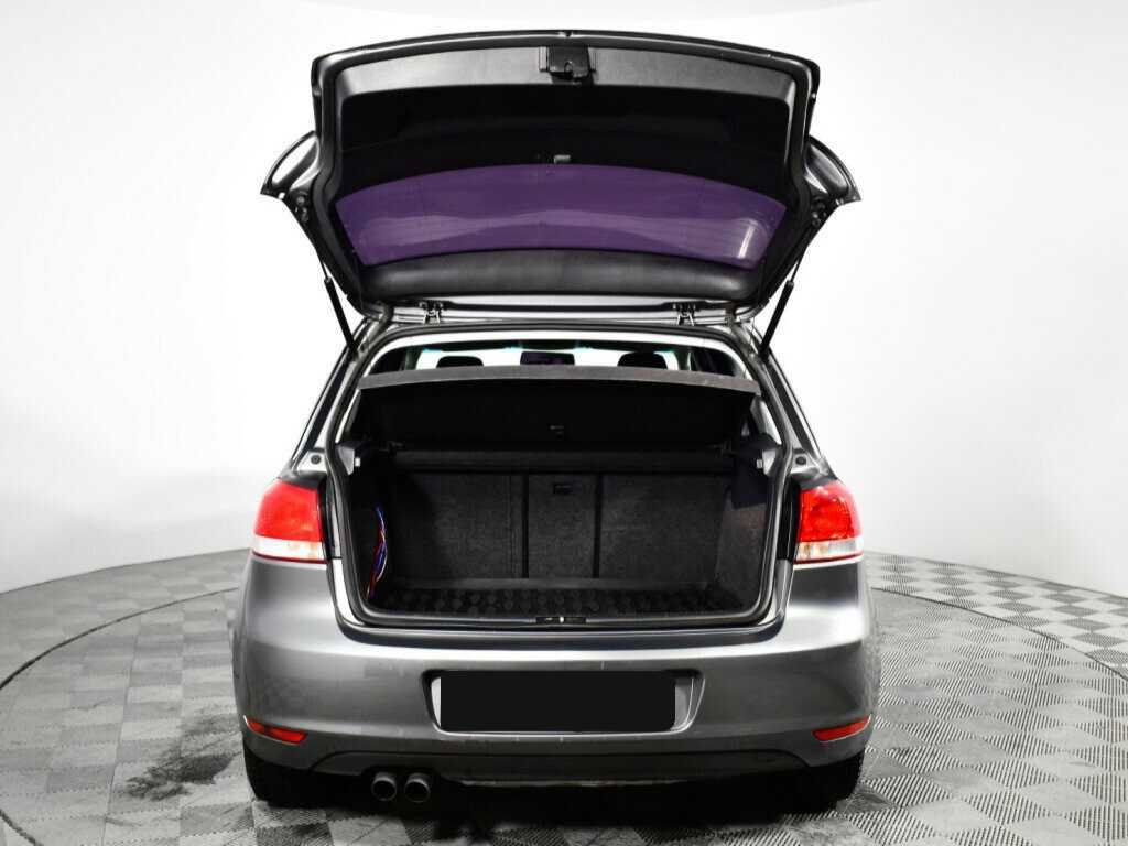 Volkswagen Golf б/у, 2012, Механическая. Фото: #13