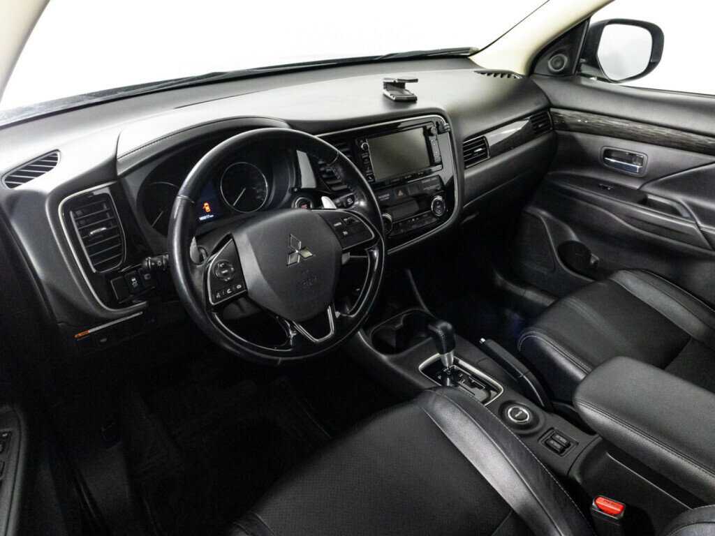 Митсубиши Оутлэндер б/у, 2016, Вариатор. Фото: #10