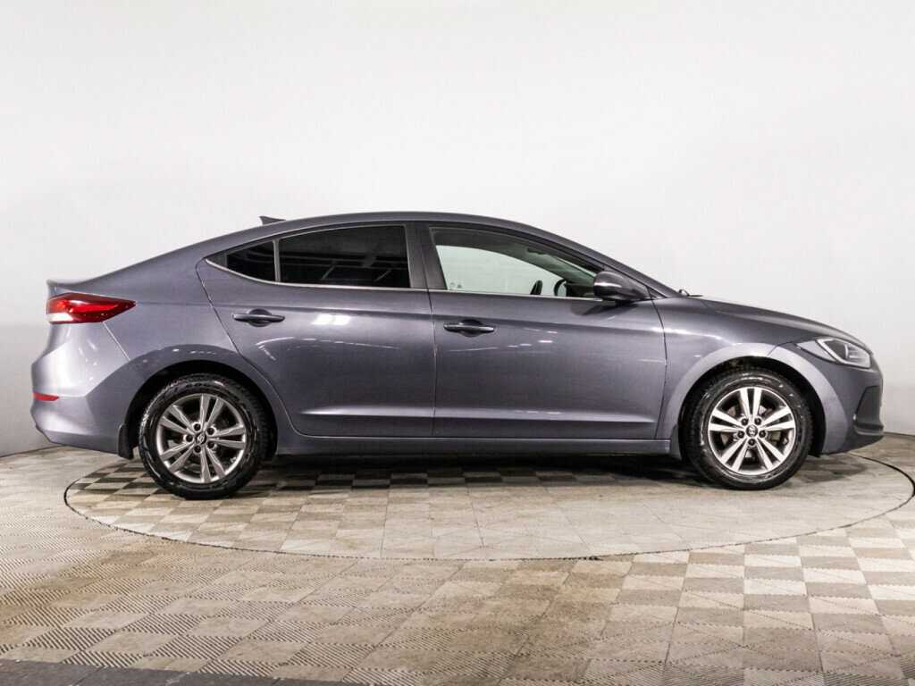 Hyundai Elantra б/у, 2018, Автоматическая. Фото: #3