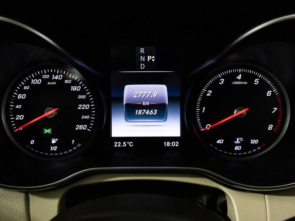 Мерседес-Бенц Ц-Класс б/у, 2015, Автоматическая. Фото: #11