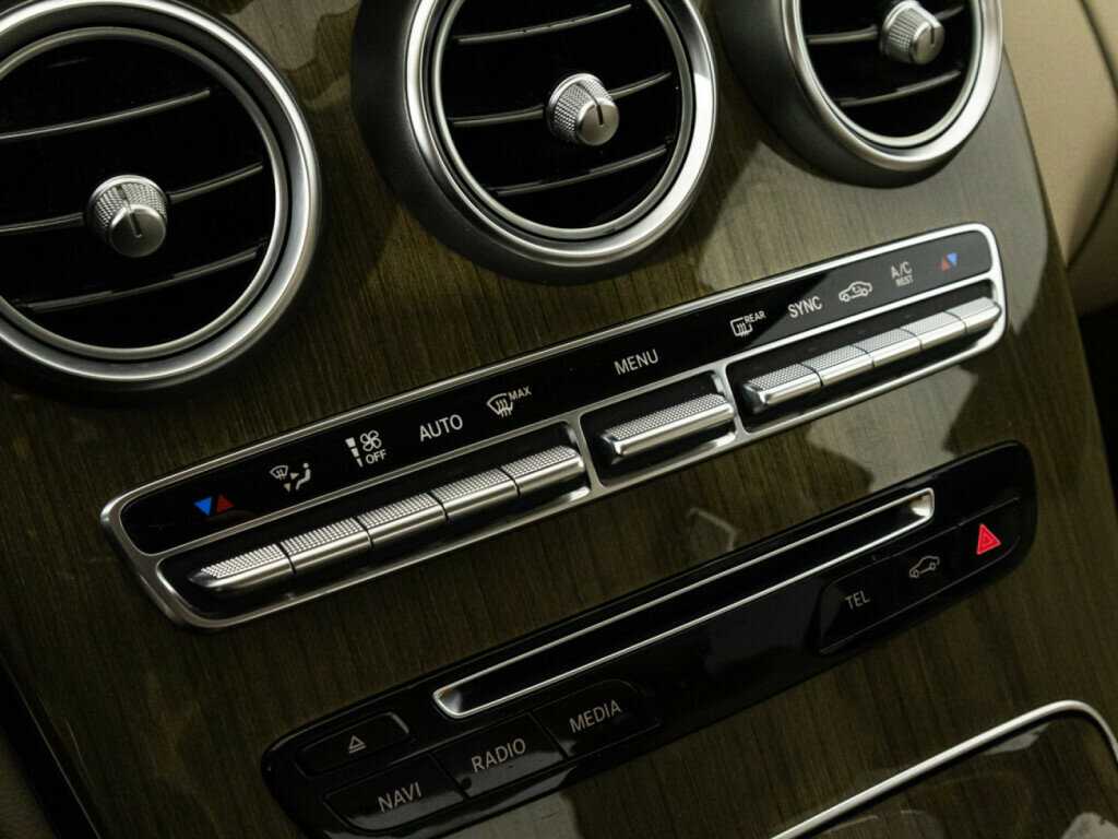 Мерседес-Бенц Ц-Класс б/у, 2015, Автоматическая. Фото: #15