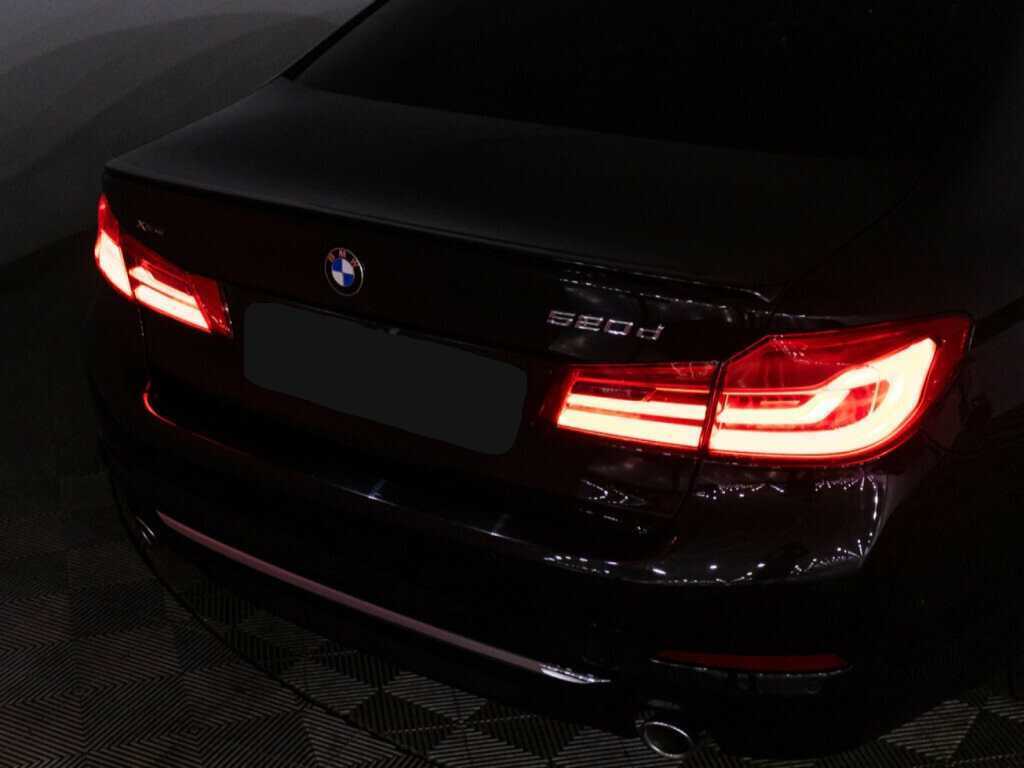 БМВ 5 серии б/у, 2017, Автоматическая. Фото: #24